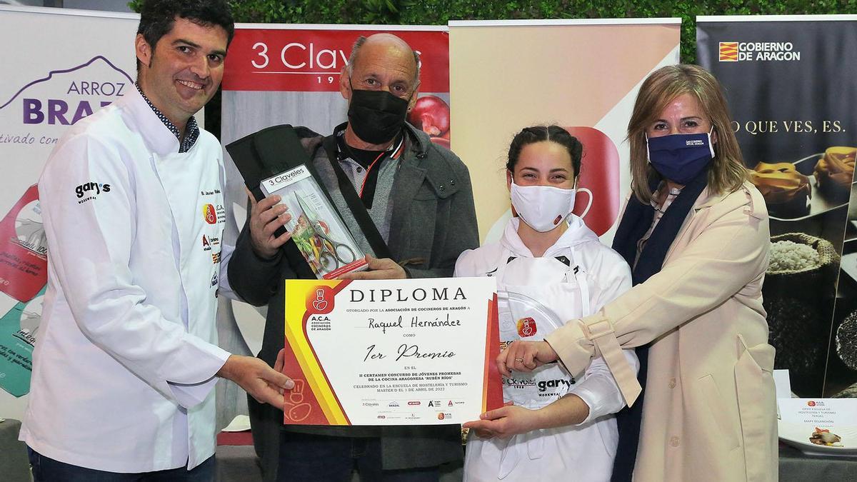 Raquel Hernández, ganadora del certamen