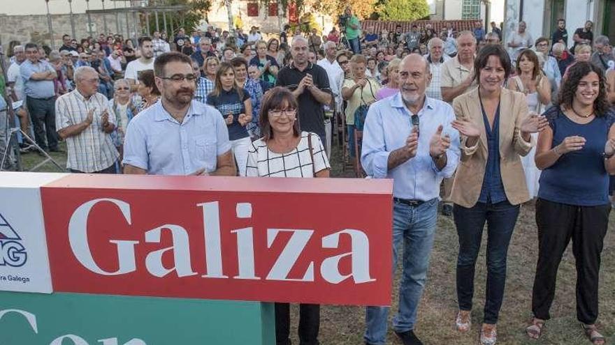 Pontón, segunda por la izquierda, en Allariz. // B.L.