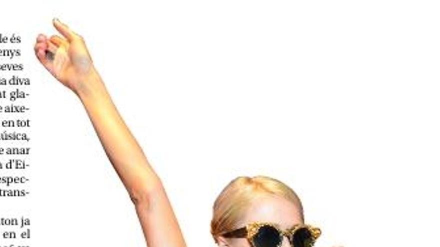 Paris Hilton, una diva «punxant» a Lloret de Mar