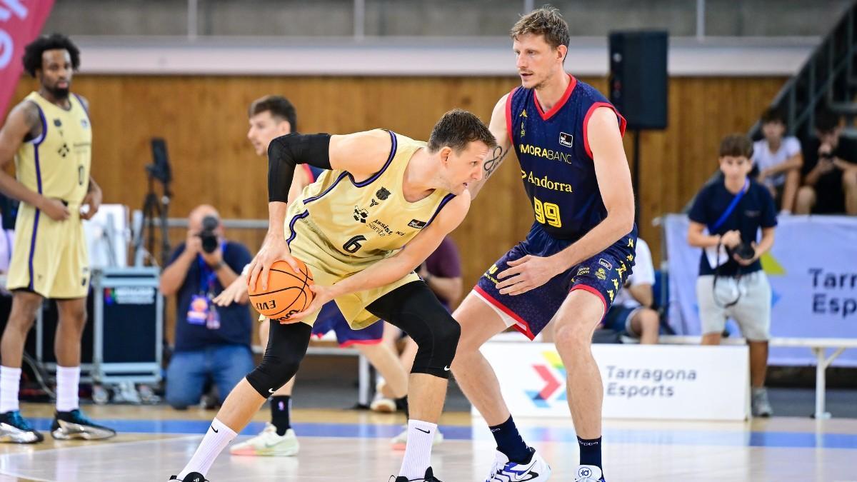 Jan Vesely volvió a disputar un partido con el Barça