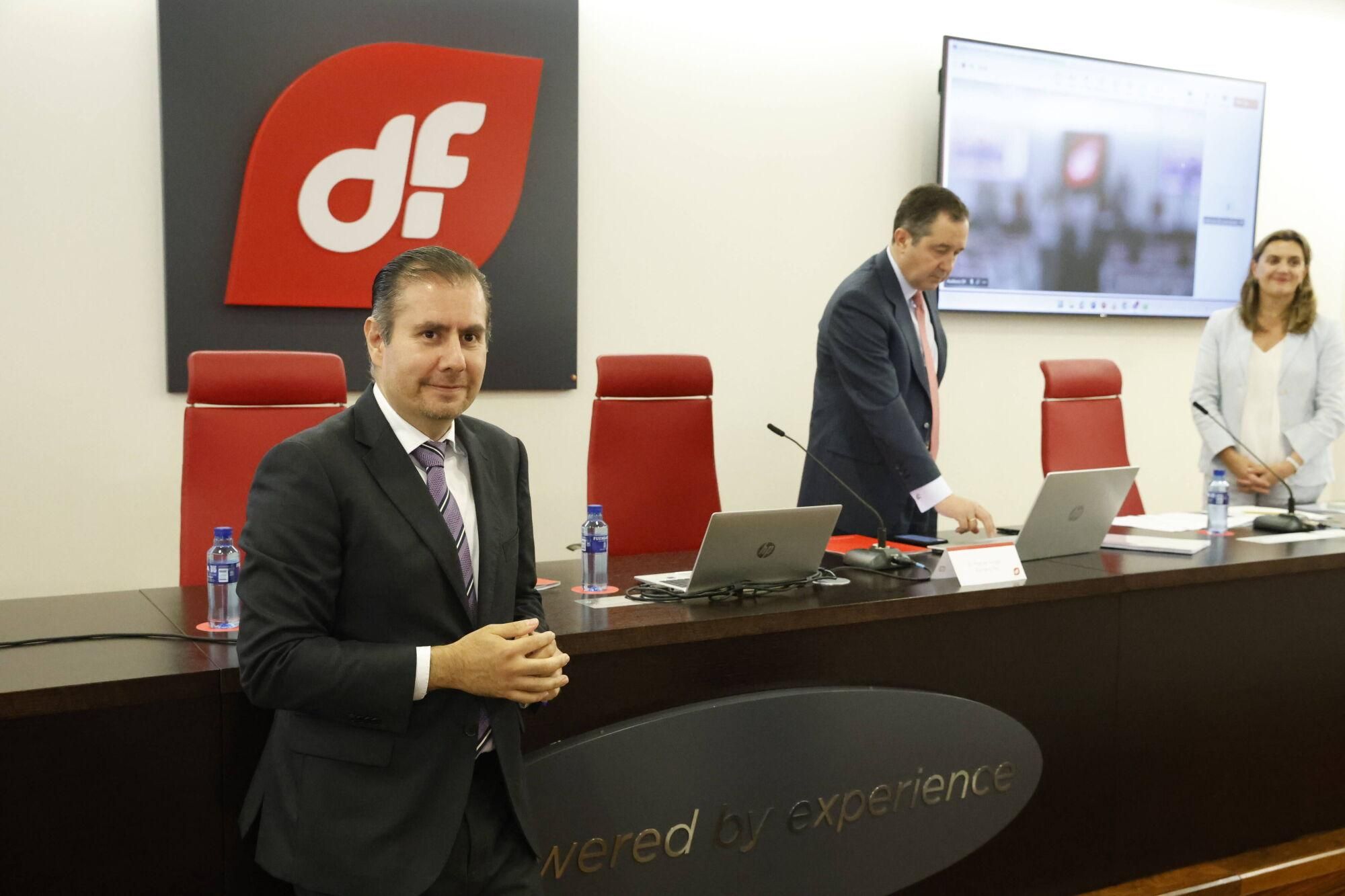 Así fue la junta general de accionistas de Duro Felguera
