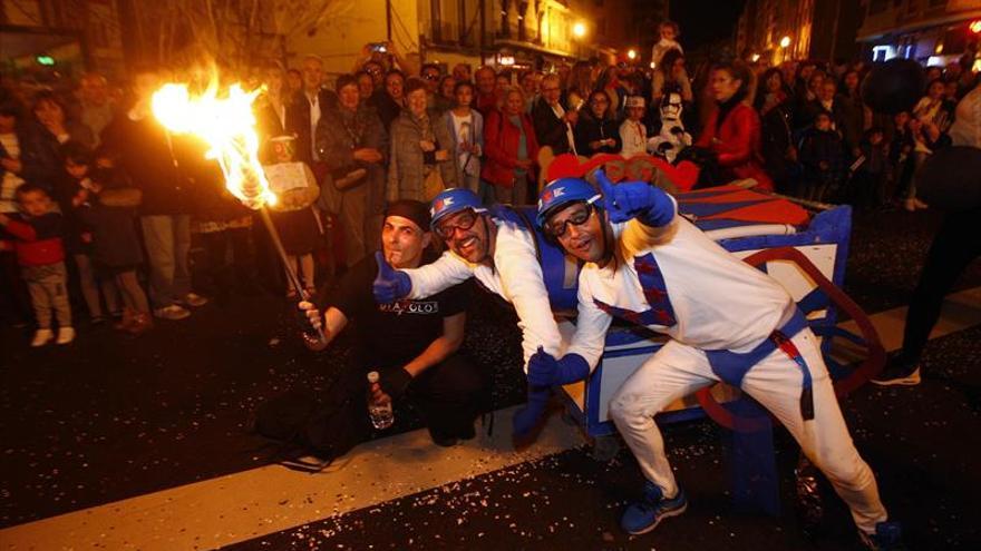 El frenesí carnavalero