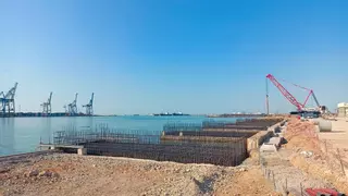La reconstrucción de un muelle de PortCastelló emprende la recta final