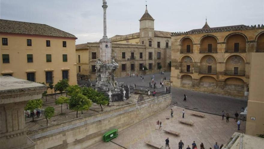 La oposición reacciona indignada con la &quot;apropiación&quot; del Triunfo de San Rafael