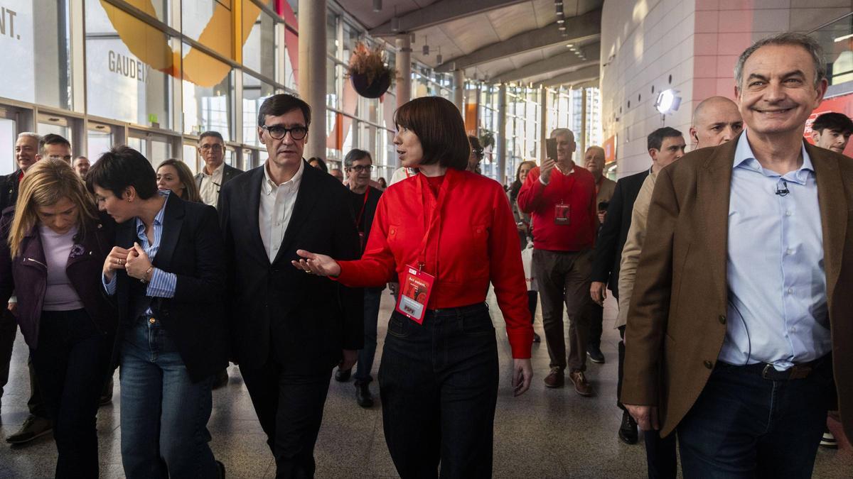 Zapatero, con Diana Morant y Salvador Illa, en el último congreso del PSPV.