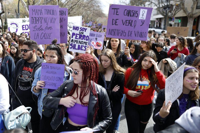 Manifestación de los estudiantes en Valencia contra el pin parental