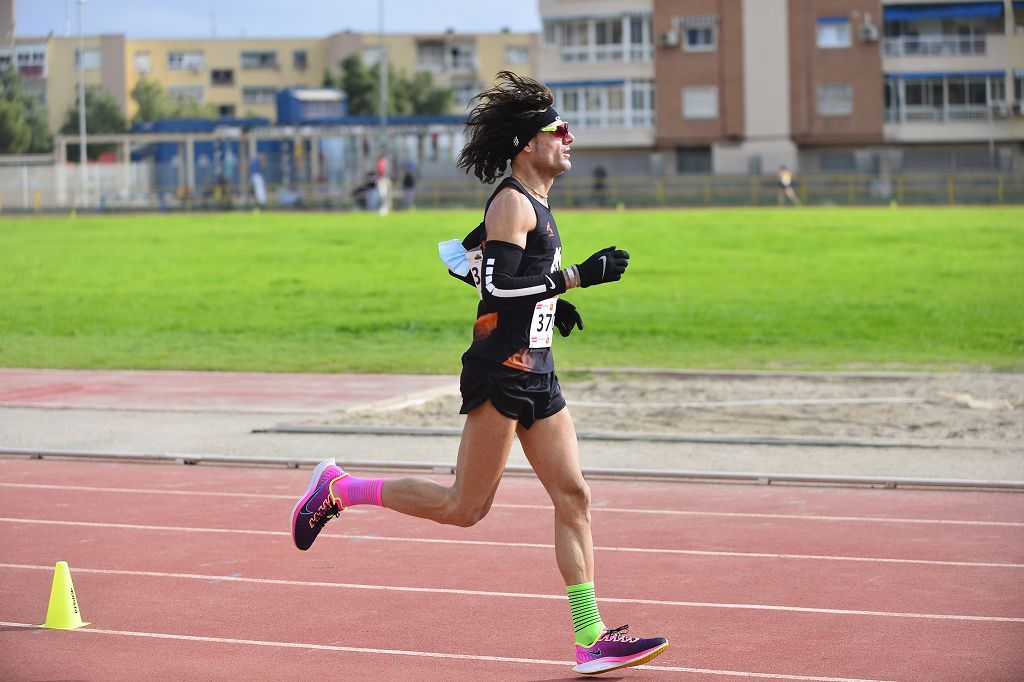 Pruebas de atletismo nacional en la pista de atletismo de Cartagena este domingo