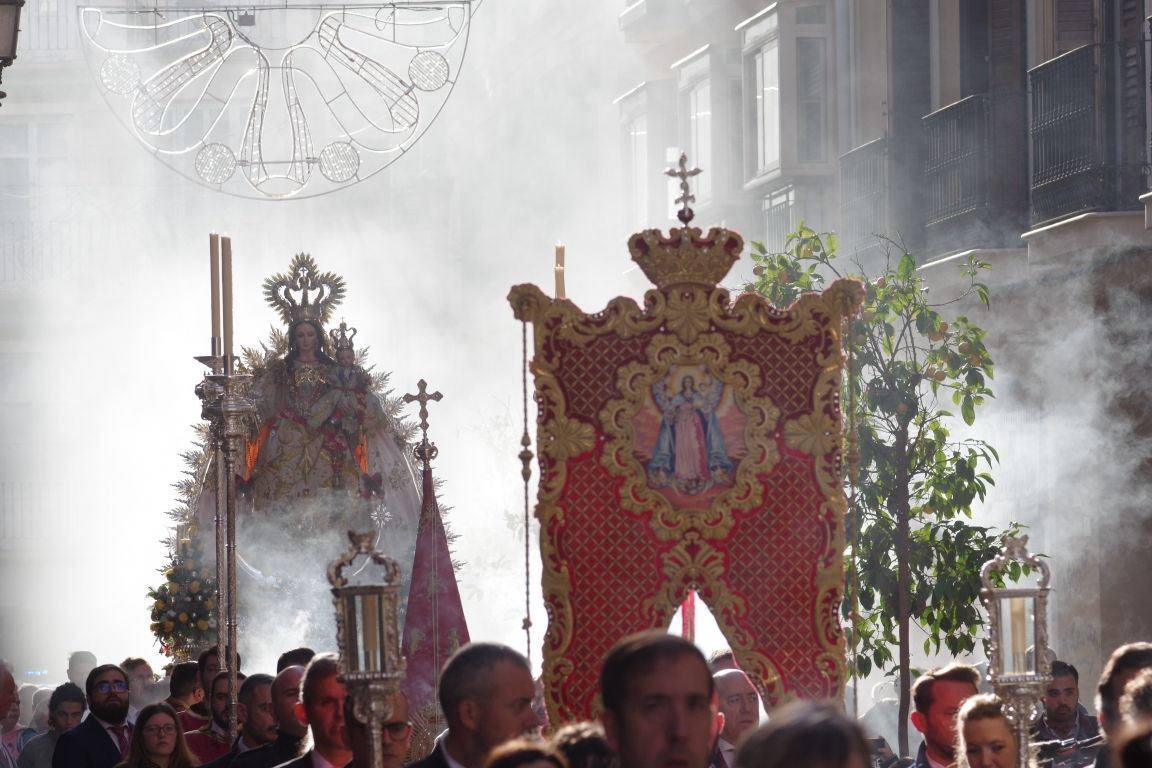 Rosario votivo de la Virgen de los Remedios por la feligresía de Los Mártires