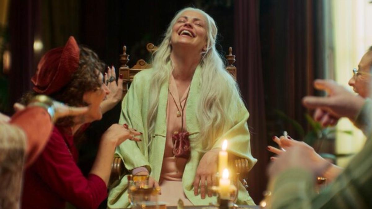 Fotograma de 'La casa de los espíritus', serie de Prime Video