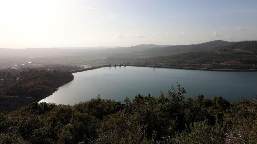 Los embalses del Ebro superan en un 15% la media del último lustro