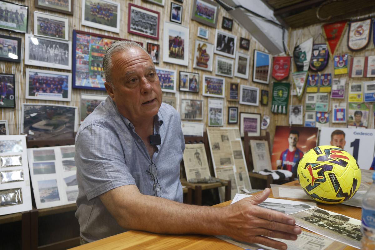 Valencia. Estadio Ciutat de Valencia. Entrevista a Raimon, jardinero del Levante UD e histórico levantinista VLC SPD
