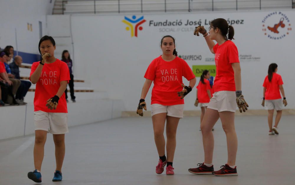 'Va de dona' en Pelayo