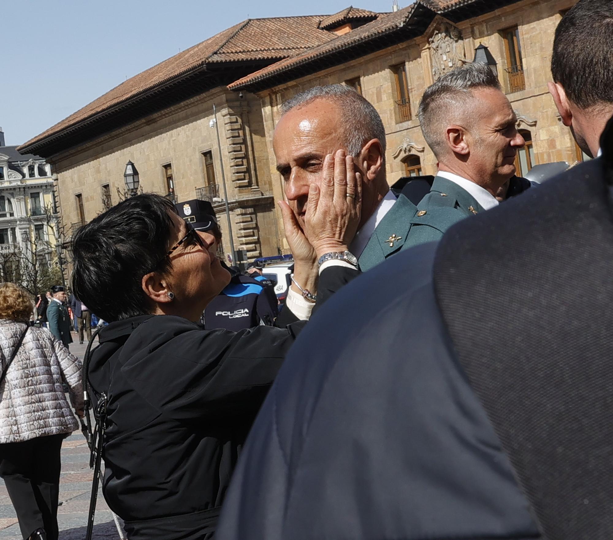 En imágenes: funeral en la catedral de Oviedo del guardia civil que evitó una masacre ciclista en Pravia