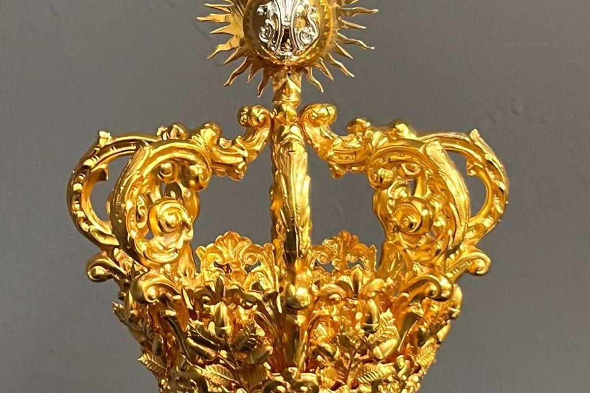 Corona del Niño Jesús de la Virgen de Luna.
