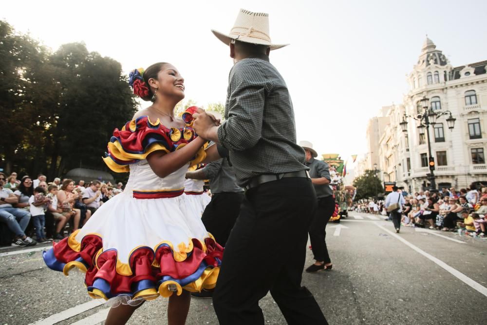 Desfile del Día de América en Asturias