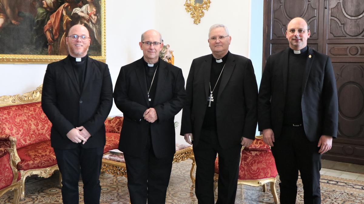 El visitador apóstolico de la Santa Sede ha visitado al obispo Lorca Planes