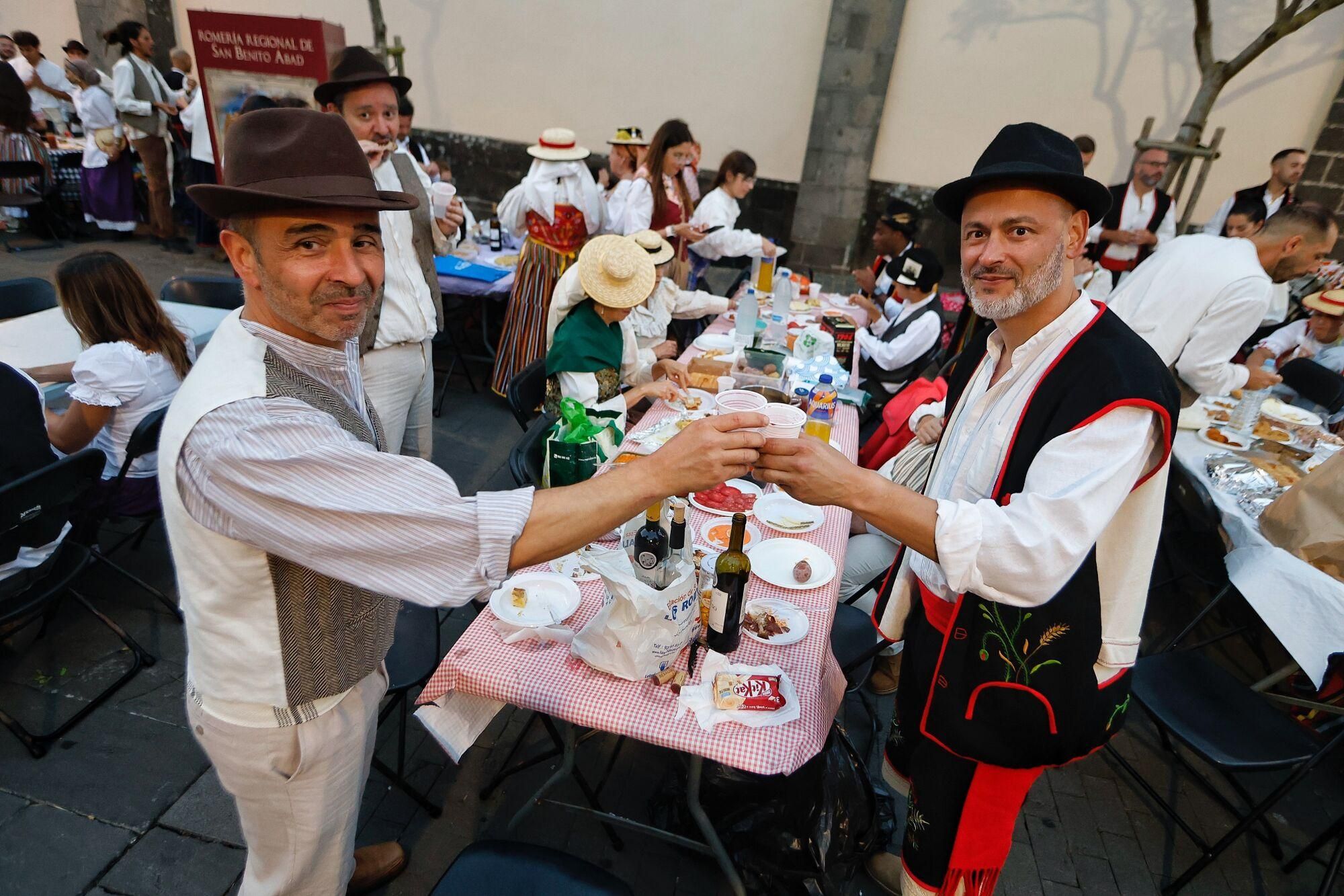 Baile de Magos de San Benito