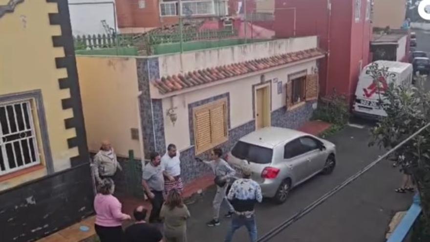 Vecinos contra okupas: impiden que se ocupe una casa en un barrio de Tenerife