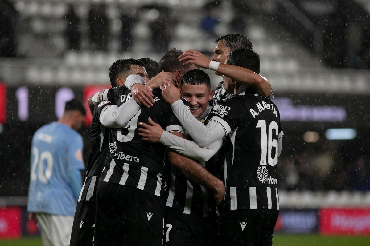 Las mejores imágenes de la victoria del FC Cartagena frente al Juventud Torremolinos