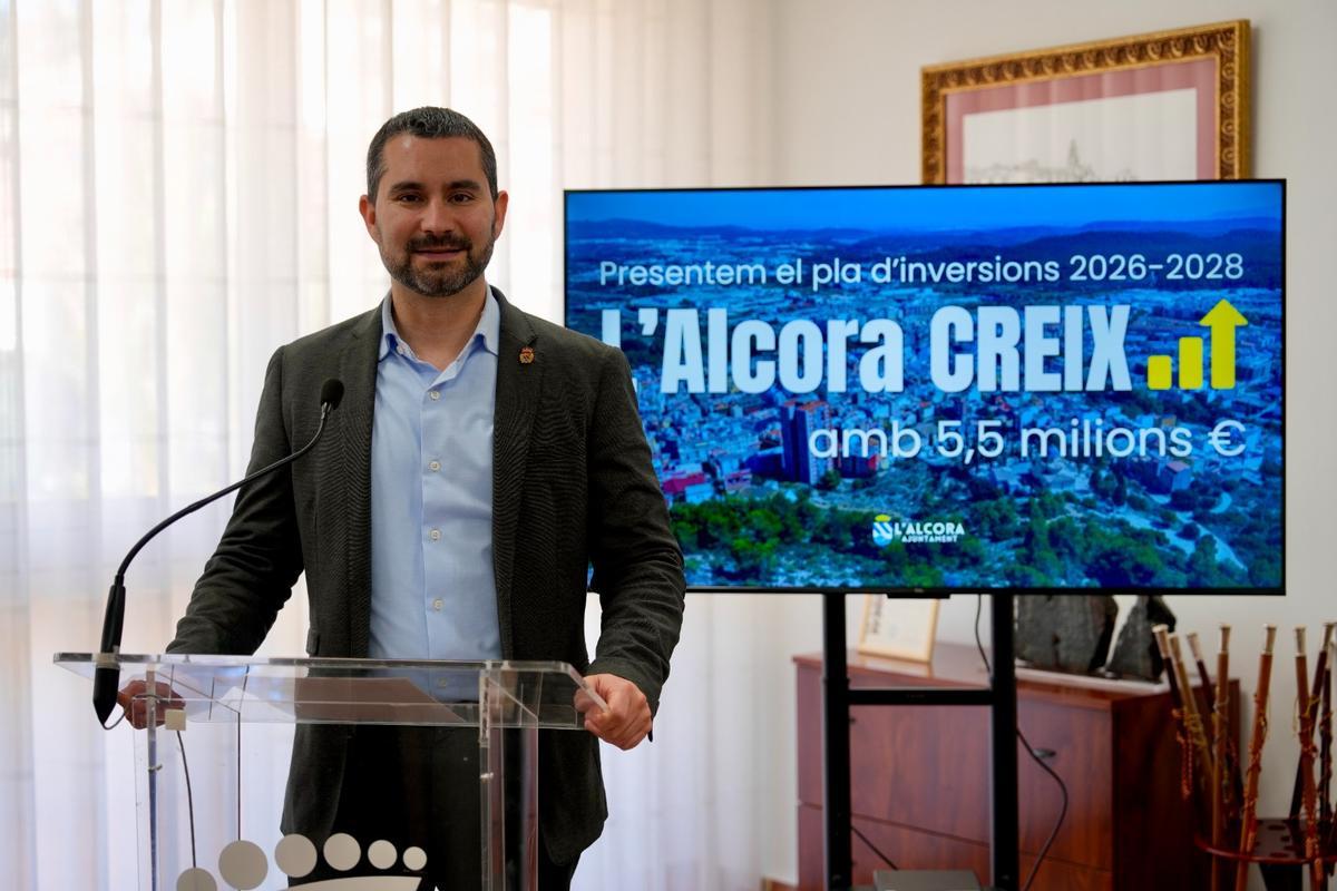 El alcalde, Samuel Falomir, ha presentado el plan ‘l’Alcora Creix’.