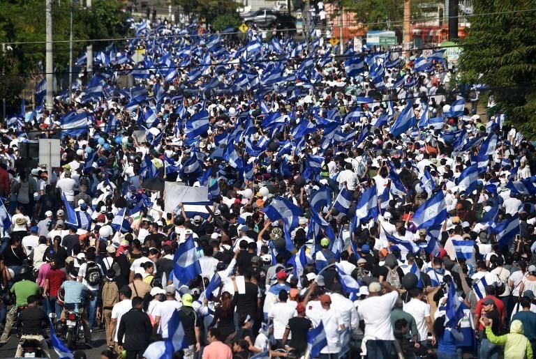 Multitudinaria marcha en Nicaragua