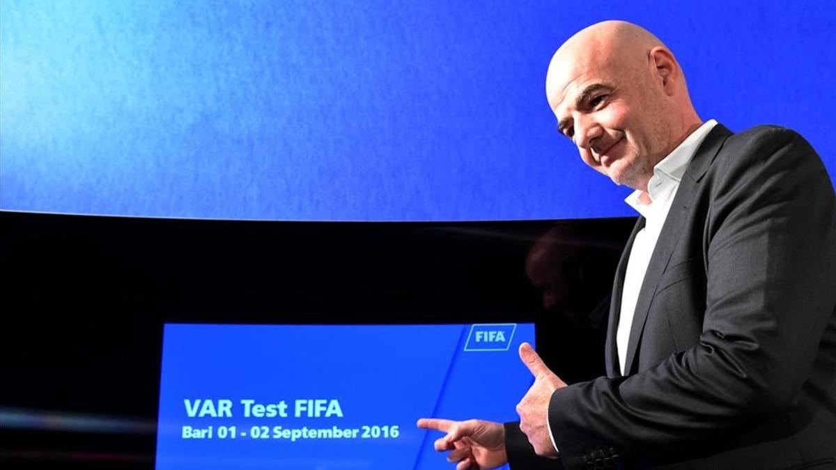 Infantino se reunirá con el presidente de China... Con Catar en el horizonte