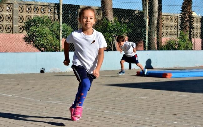 CARRERA SOLIDARIA NIÑOS CÁNCER COLEGIO ESTEBAN ...