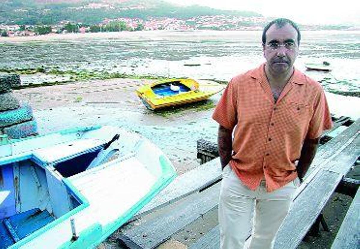 Jesús Blanco, ayer en Moaña momentos antes de la presentación del libro. / e. rouco