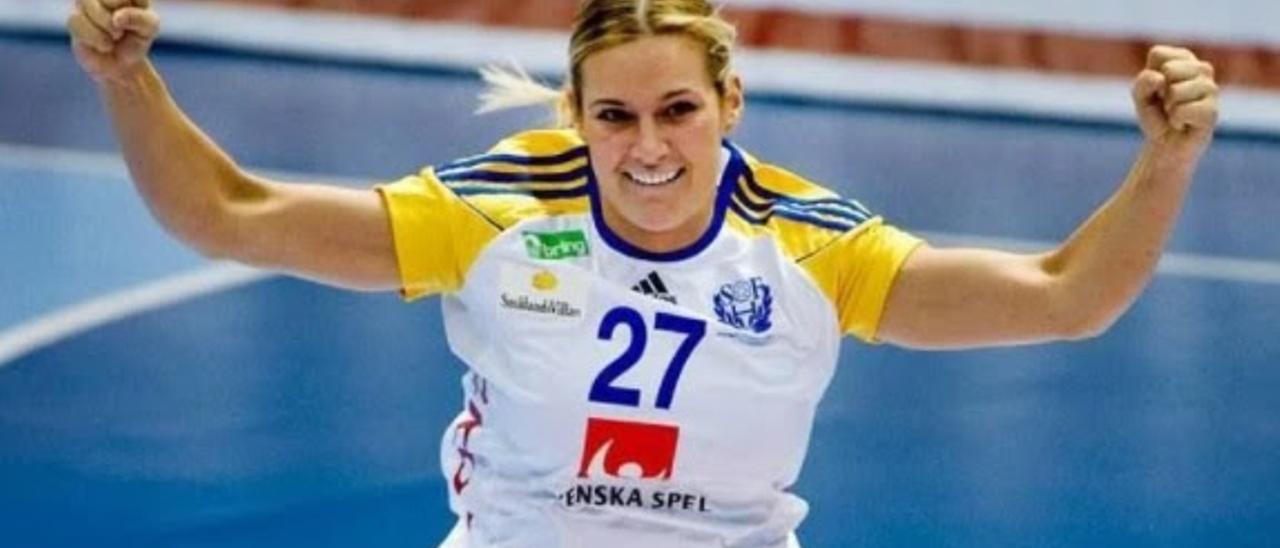 Sabina Jacobsen, en un partido con la selección sueca