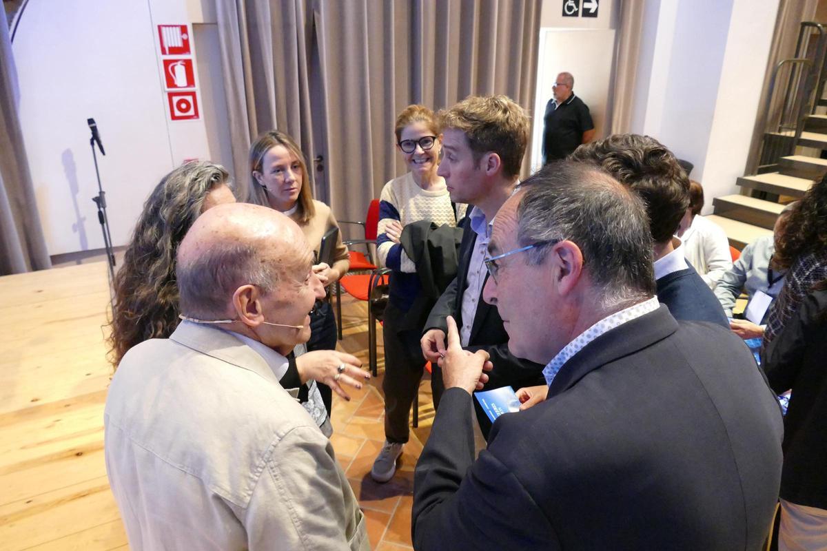 EN IMATGES | La primera edició de la jornada 'De Figueres al món' atrau més d'un centenar de joves
