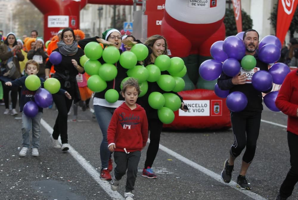 Cerca de 7.000 corredores toman la salida de la Alameda unas horas antes de la Nochevieja