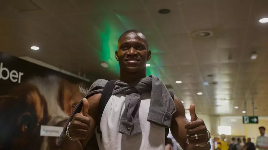 Sigue en directo la presentación de Aliou Dieng
