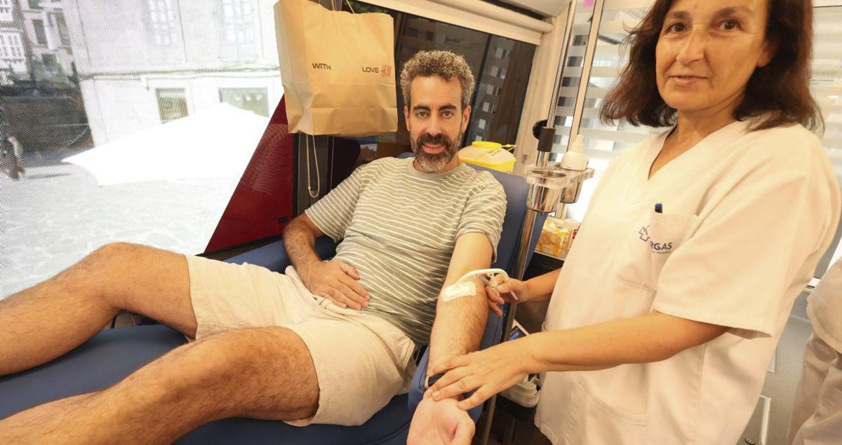 La pontevedresa Miriam Martínez comenzó a donar sangre este año. | GUSTAVO SANTOS