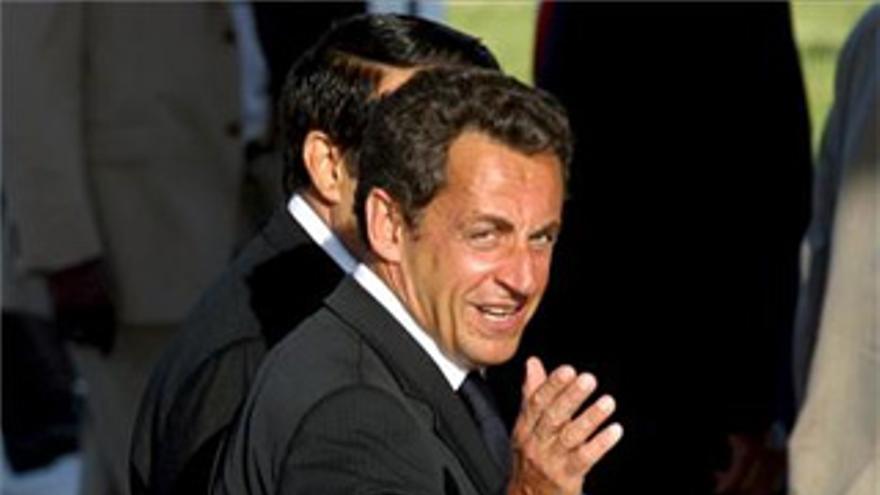 Sarkozy utilizaría el arma nuclear ante posibles amenazas a Francia