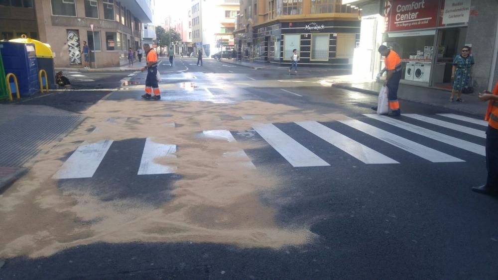 Arde una moto en Juan Manuel Durán