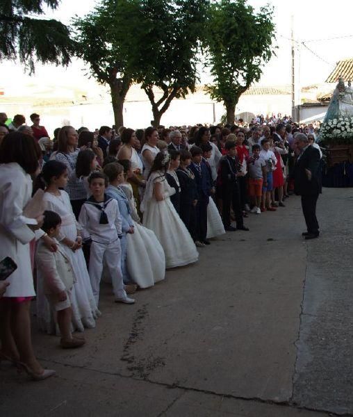 Fuentesaúco arropa a la Virgen de la Antigua