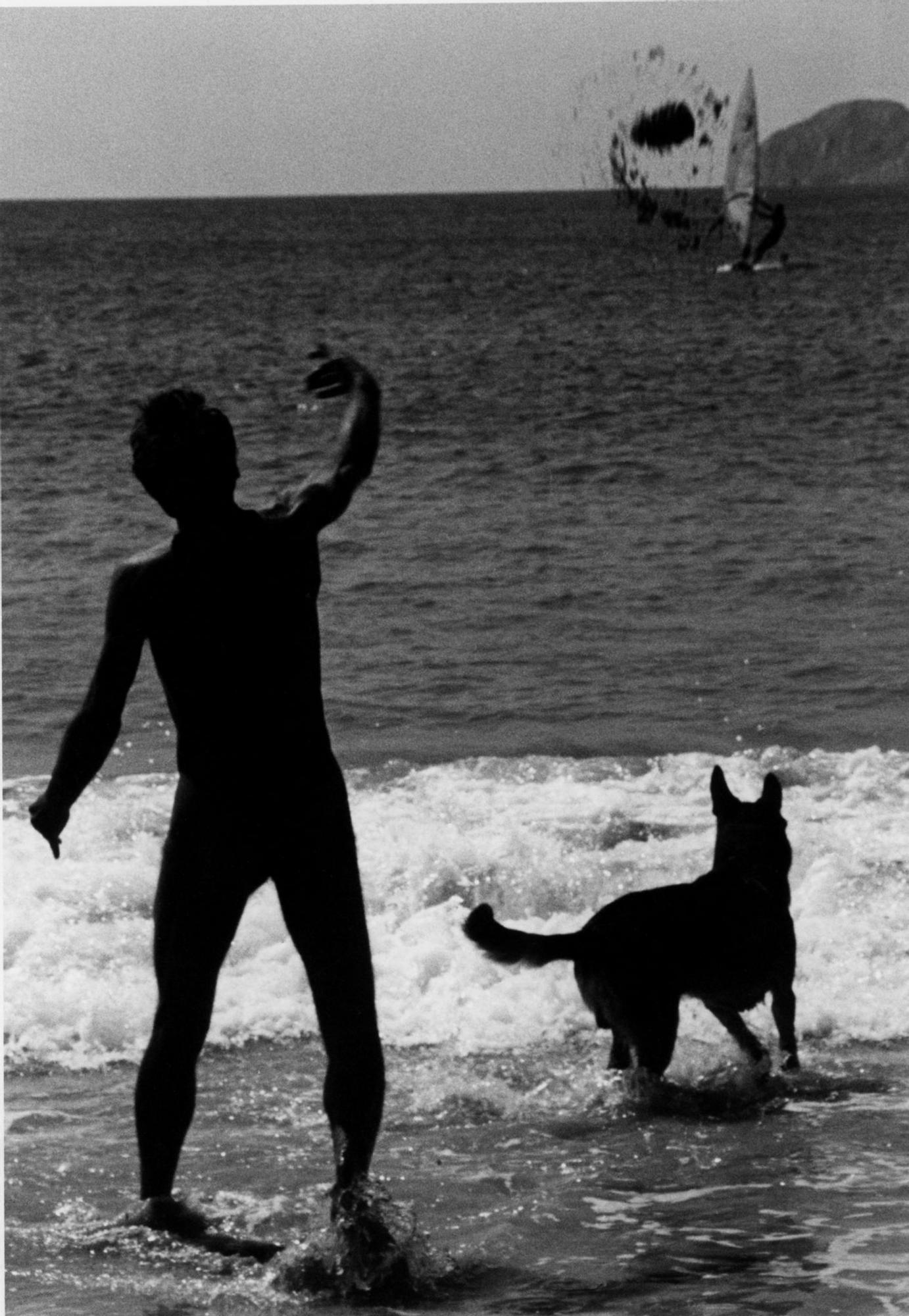 La playa de Barra, en Cangas, en los años 80