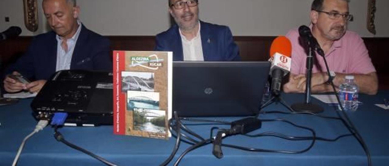 Presentación del último número de la revista.