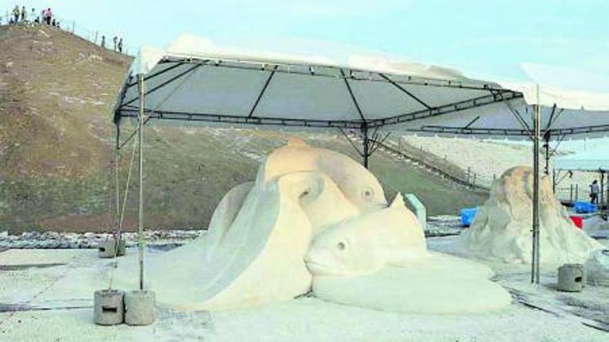 El Parque Cultural de las Salinas: lodos, termas y esculturas de sal