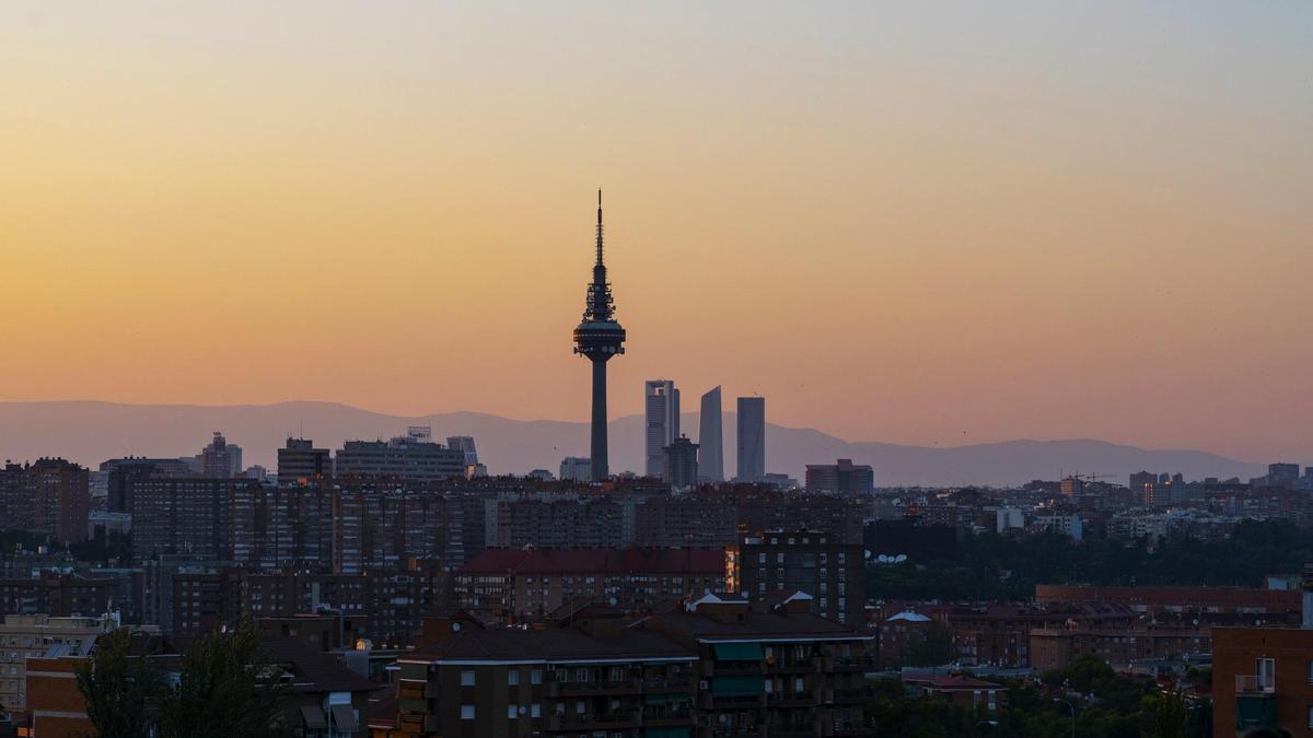 Los atardeceres en Madrid son inigualables, con uno de los skylines más bonitos del mundo