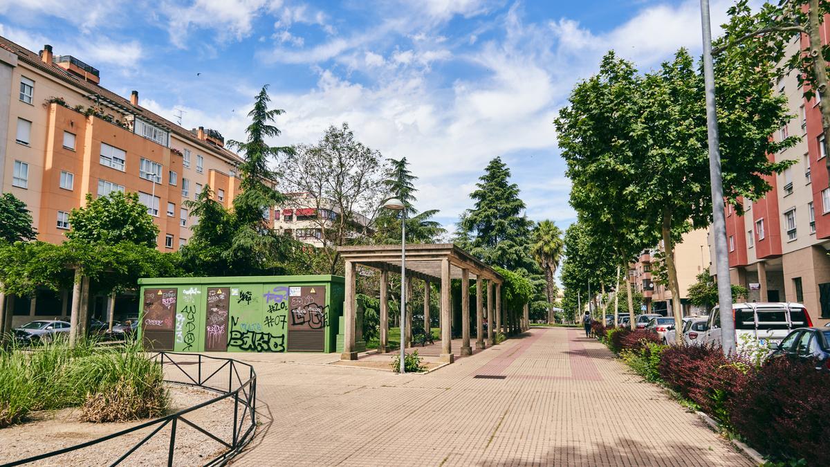 Imagen de la avenida París, lugar donde se ubica la denuncia por violación en Cáceres.