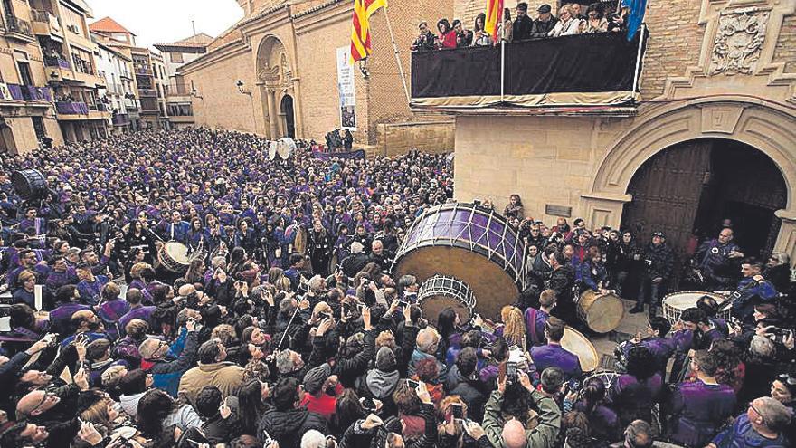 Rompida de la hora en Calanda.