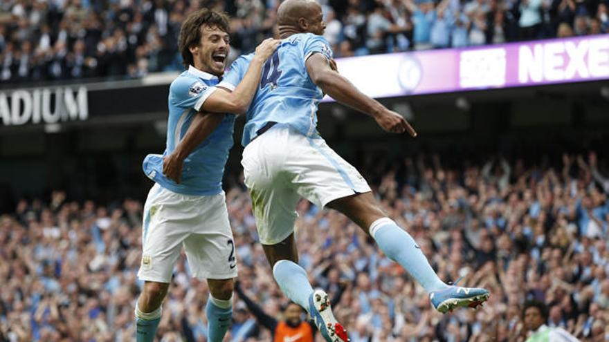 El Manchester City del grancanario David Silva golea al Chelsea de Mourinho (3-0)