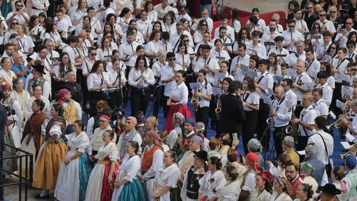 Homenaje al Himno de la C. Valenciana