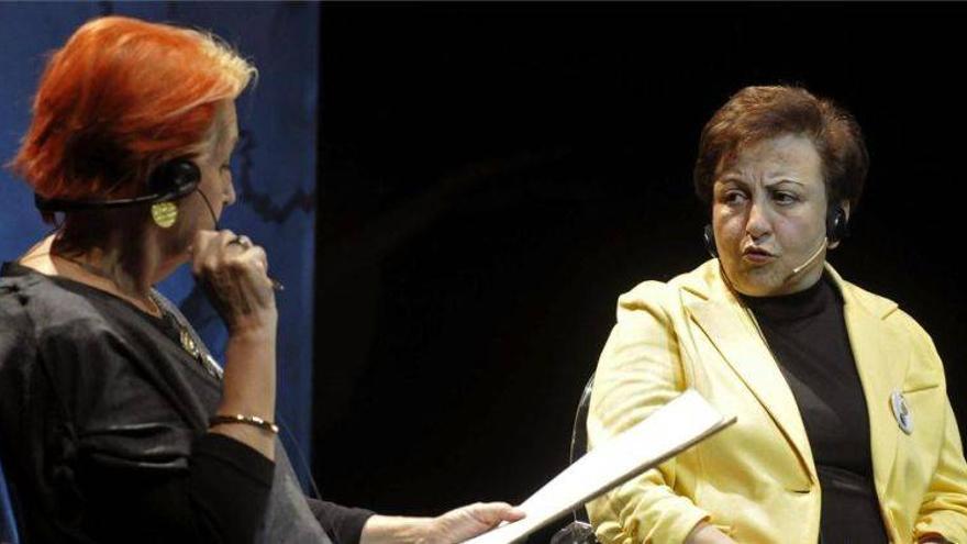 La Premio Nobel Ebadi subraya que el feminismo llevará la democracia a Irán