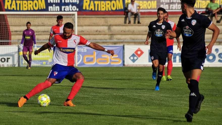 Pedro Beda será baja para el encuentro con la UD Ourense en O Couto. // Iñaki Abella