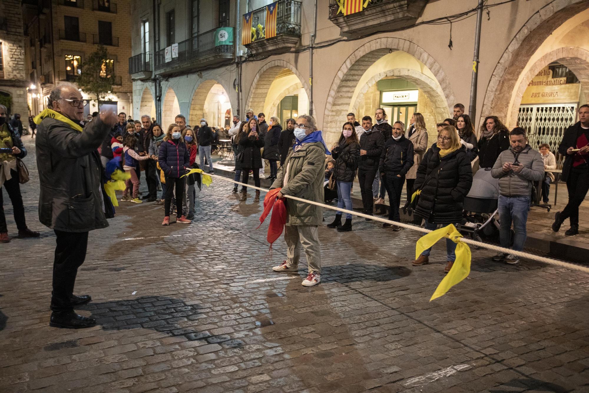 Estirada de corda a la plaça del Vi