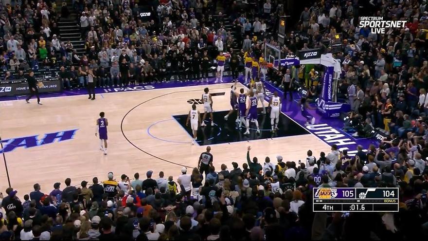 La peor jugada vista de un entrenador en la NBA: van perdiendo de 1, pide tiempo muerto, anotan y ¡no vale!