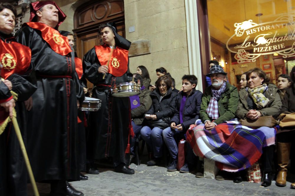 El primer trono mixto de Cartagena marca la procesión del Prendimiento