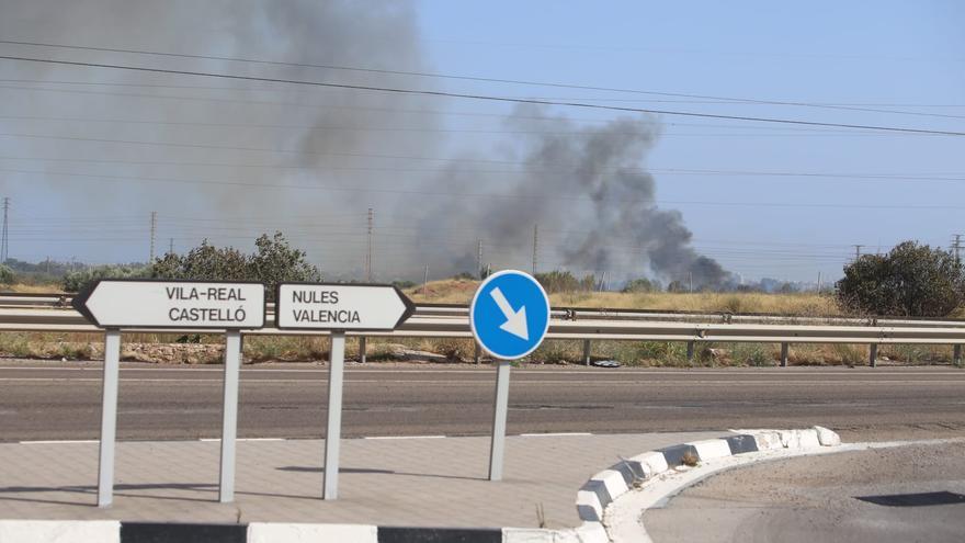 Así es el incendio que está afectando a Vila-real